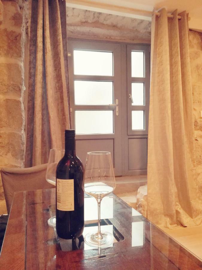 Studio Apartman Fondo سبليت المظهر الخارجي الصورة